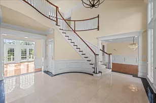 36W555 Stoneleat Rd, Saint Charles, IL 60175 - Photo 6