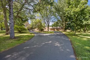 31W544 Penny Rd, Barrington Hills, IL 60010 - Photo 1