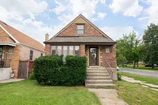 4538 W Wellington Ave, Chicago, IL 60641 - Photo 2
