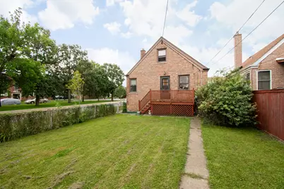 4538 W Wellington Avenue, Chicago, IL 60641 - Photo 4
