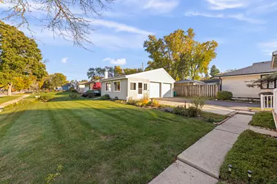 701 S Finley Road, Lombard, IL 60148 - Photo 20