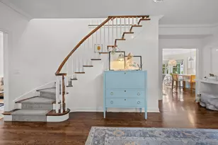 130 W Blackthorn Ln, Lake Forest, IL 60045 - Photo 2