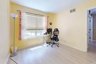 2890 Ashling Ct, Schaumburg, IL 60193 - Photo 18