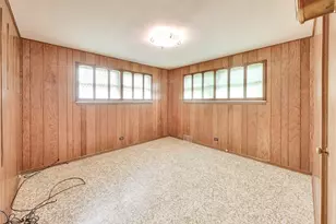 8425 Lawndale Ave, Skokie, IL 60076 - Photo 24