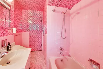 8425 Lawndale Avenue, Skokie, IL 60076 - Photo 30