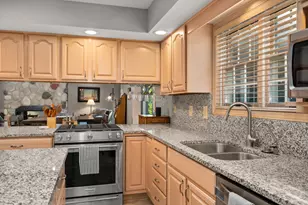11750 Pebble Beach Dr, Genoa, IL 60135 - Photo 32