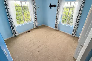 128 Morgan's Gate Dr, Wood Dale, IL 60191 - Photo 8