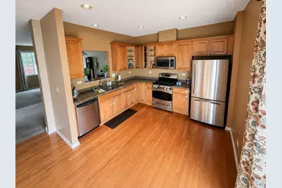 128 Morgans Gate Drive, Wood Dale, IL 60191 - Photo 4