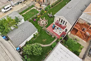 616 W 37th St, Chicago, IL 60609 - Photo 32