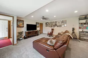 616 W 37th St, Chicago, IL 60609 - Photo 26