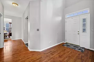 322 Zinnia Dr, Romeoville, IL 60446 - Photo 6