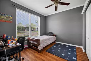 322 Zinnia Dr, Romeoville, IL 60446 - Photo 12