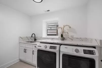2204 N Kildare Avenue, Chicago, IL 60639 - Photo 30
