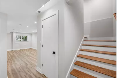2204 N Kildare Avenue, Chicago, IL 60639 - Photo 24
