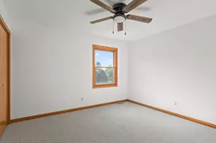 510 Zierke Ct, Winnebago, IL 61088 - Photo 28