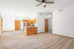 510 Zierke Ct, Winnebago, IL 61088 - Photo 14