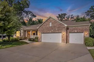 1707 Pondview Dr, Hoffman Estates, IL 60192 - Photo 1