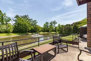 1071 Deerfield Pl, Highland Park, IL 60035 - Photo 4