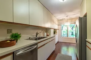 1071 Deerfield Pl, Highland Park, IL 60035 - Photo 8