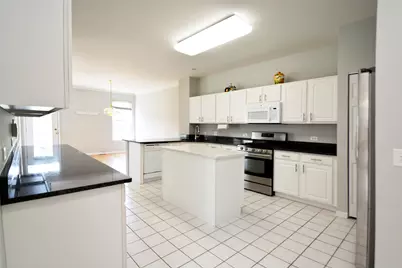 208 Westminster Drive, Bloomingdale, IL 60108 - Photo 8