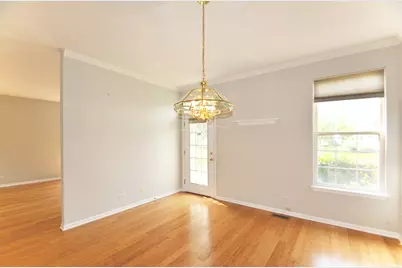 208 Westminster Drive, Bloomingdale, IL 60108 - Photo 10
