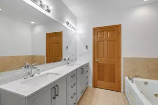 6345 S Ingleside Ave, Chicago, IL 60637 - Photo 12