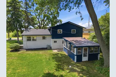 10 Linden Avenue, Buffalo Grove, IL 60089 - Photo 22
