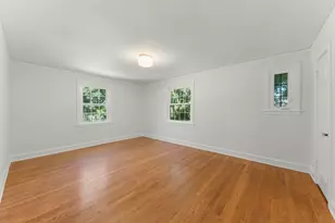 6557 N Ponchartrain Blvd, Chicago, IL 60646 - Photo 16