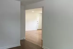 320 N Princeton Ave, Villa Park, IL 60181 - Photo 8