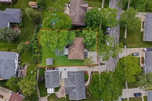 933 Webster Ln, Schaumburg, IL 60193 - Photo 30