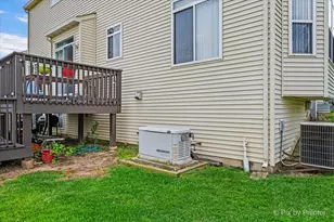 2030 Westbury Ln, Aurora, IL 60502 - Photo 34