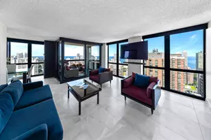 1122 N Clark St, Chicago, IL 60638 - Photo 2