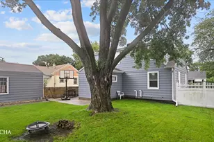 1119 Charles St, Ottawa, IL 61350 - Photo 16