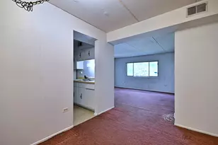 841 N York Rd, Elmhurst, IL 60126 - Photo 16
