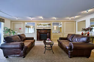 841 N York Rd, Elmhurst, IL 60126 - Photo 6