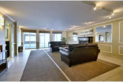 841 N York Road #226, Elmhurst, IL 60126 - Photo 8