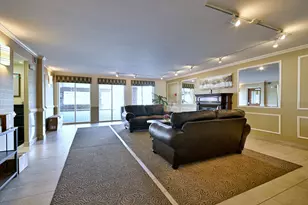 841 N York Rd, Elmhurst, IL 60126 - Photo 8