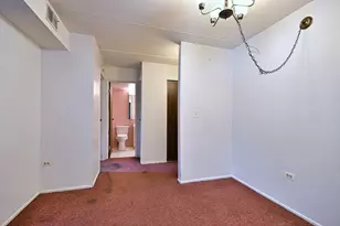 841 N York Rd, Elmhurst, IL 60126 - Photo 22
