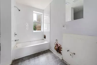 7726 S Kingston Avenue, Chicago, IL 60649 - Photo 24
