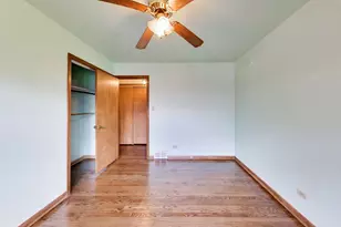 909 Worcester Ave, Westchester, IL 60154 - Photo 20