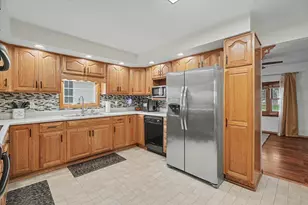 208 N Oak St, Buckley, IL 60918 - Photo 12