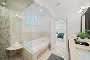 2042 N Racine Ave, Chicago, IL 60614 - Photo 22