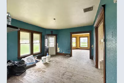 320 Pontiac Street, Tonica, IL 61370 - Photo 6