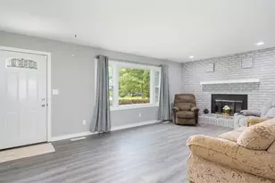 1098 Karner Dr, Joliet, IL 60433 - Photo 20