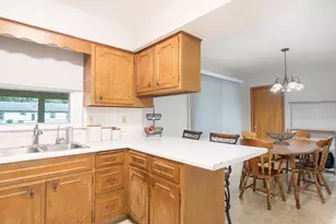 1098 Karner Dr, Joliet, IL 60433 - Photo 24