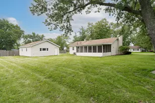 1098 Karner Dr, Joliet, IL 60433 - Photo 12