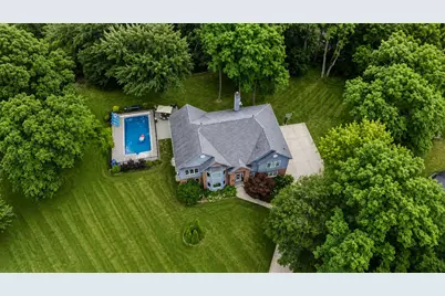 383 Country Oak Lane, Inverness, IL 60067 - Photo 2