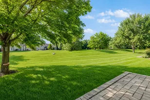6415 Cherrywood Ct, Fox Lake, IL 60020 - Photo 28