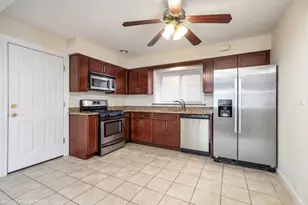 1194 S Kenilworth Ave, Oak Park, IL 60304 - Photo 10