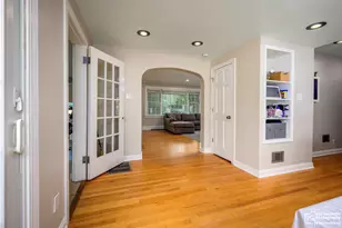 331 E Indiana St, Wheaton, IL 60187 - Photo 8